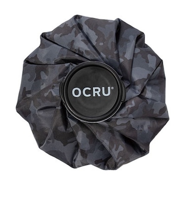 オークス　OCRU　アイスバック　カモフラブラック