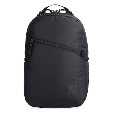 トポデザイン（TOPO　DESIGNS）　ライトパック　15L　Black/Black