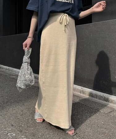 【マイナス3キロ見え】すっきりシルエットリブスカート