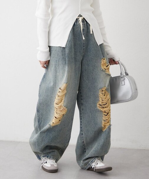 ダメージデニムカーブパンツ《セットアップ対応》