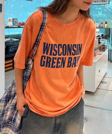 【UNISEX】アシッドウォッシュ加工ロゴTEE