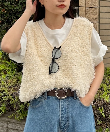 ループフリンジクロップド丈ベスト