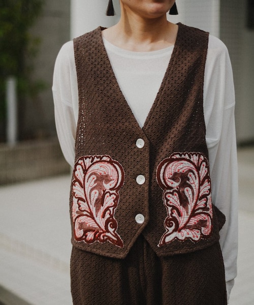 オリエンタル シルク 刺繍ベスト ヴィンテージ アンティーク オリエンタル シルク 刺繍ベスト ヴィンテージ アンティーク