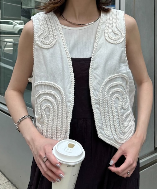 【India】ロープ刺繍ベスト