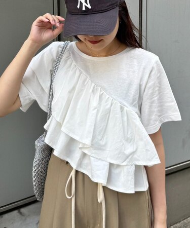 【二の腕カバー】アシメフリルデザインカットソー