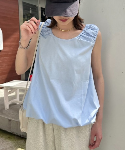 ギャザードロストノースリーブブラウスTee