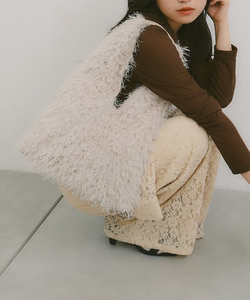 【秋先取りコーデが叶う】フリンジボアトライアングルBAG