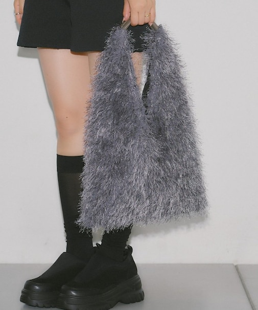 【秋先取りコーデが叶う】フリンジボアトライアングルBAG