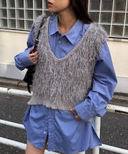 Vネックループフリンジベスト