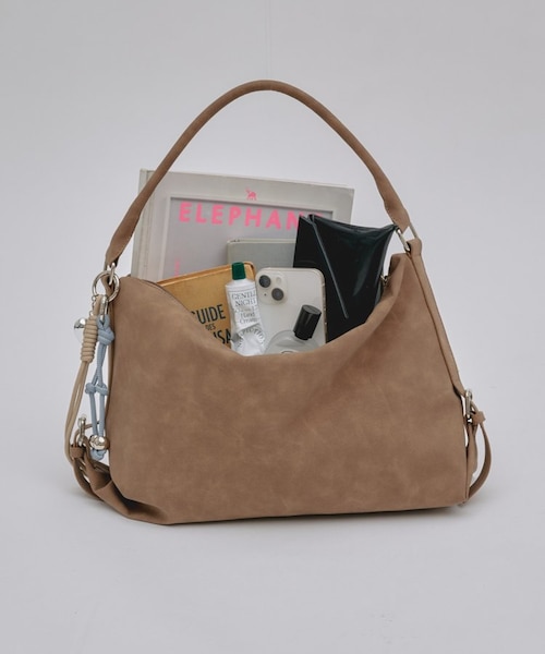 新色追加！【yomo企画】チャーム付きワンハンドルベルトデザインバック