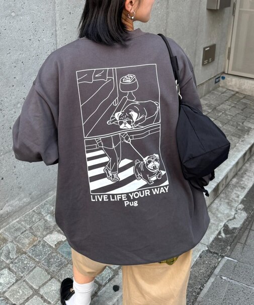 【ユニセックス】DOGS刺繍ロゴプリントスウェット