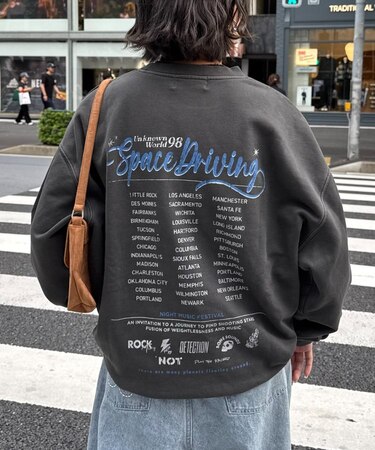 【ユニセックス】SUITCH RECORDビックシルエット加工スウェット