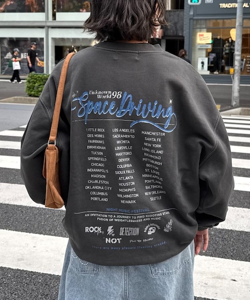 【ユニセックス】SUITCH RECORDビックシルエット加工スウェット