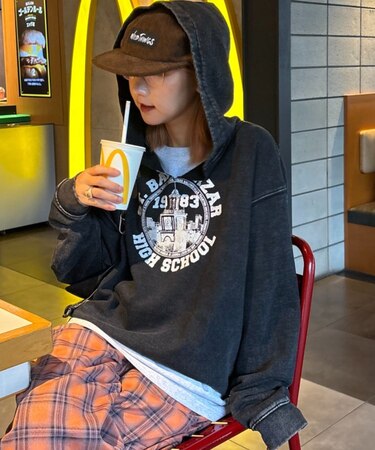 【UNISEX】ヘビーウェイト加工スキッパーフーディー