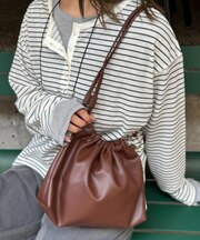 【マルチに使用可能!】2WAY巾着BAG