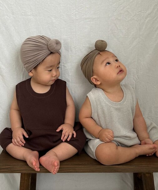 【綿100%で洗える】【BABY】スウェットライクニットロンパース(OSORO)