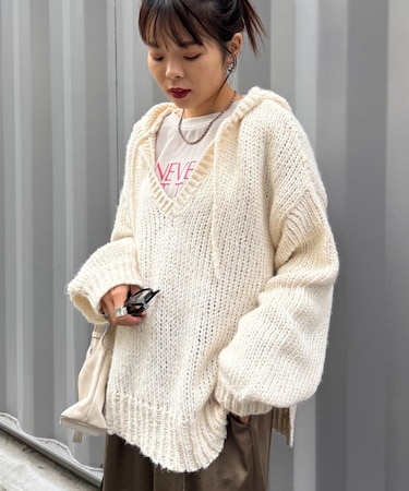 メランジVネックニットフーディー