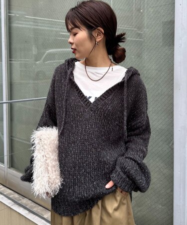 メランジVネックニットフーディー