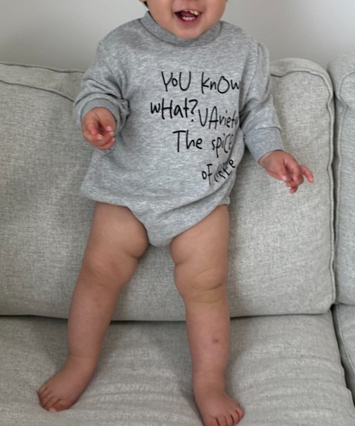 【BABY】ポイントロゴ刺繍スウェットロンパース