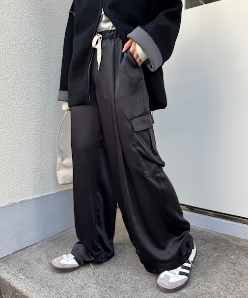 【-3kg見え】静電気防止サテンカーゴパンツ