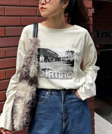 クロップド丈ピグメントフォトプリントTee