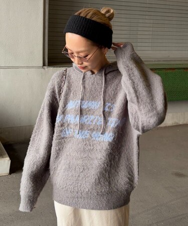 モヘアタッチロゴニットフーディー