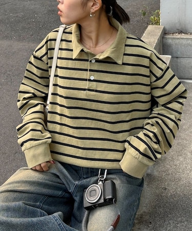 ピグメント加工ボーダー襟付きトップス