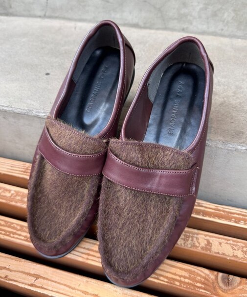 ギャザーデザインアソート素材フラットローファー