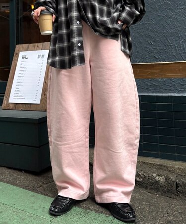 【UNISEX】ピグメント裏毛スウェットカーブパンツ