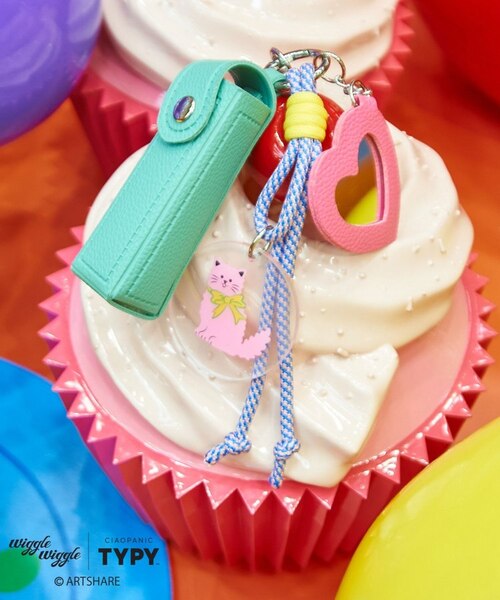 wiggle wiggle】リップケース＆ミラー付きチャーム｜チャオパニック