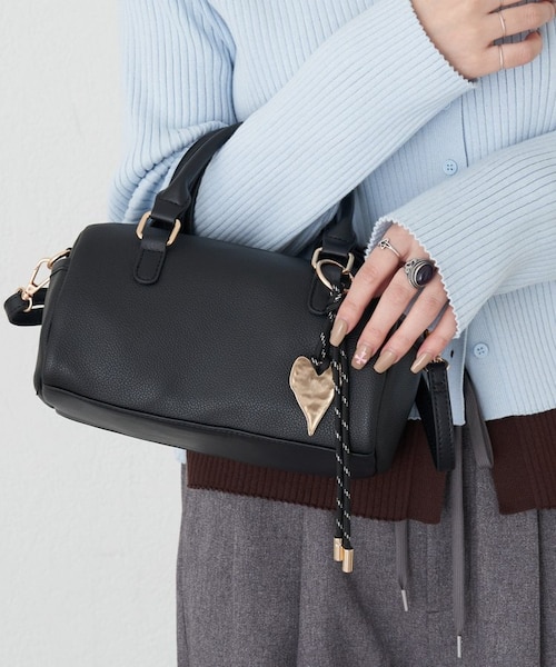 ≪オケージョン対応≫チャーム付きボストンBAG｜チャオパニック