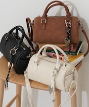 :≪オケージョン対応≫チャーム付きボストンBAG