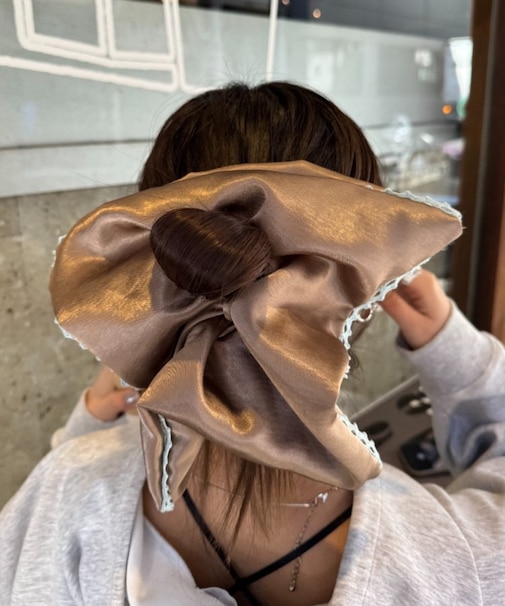 :lilレーススカラップサテンシュシュ