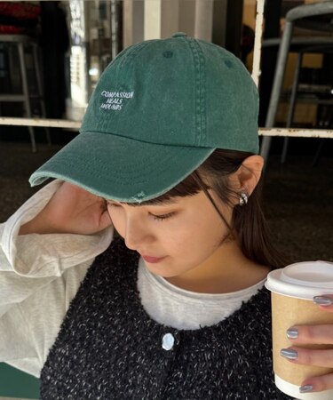 :ピグメント刺繍キャップ