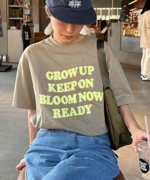 【UNISEX】アソート柄アップリケTEE