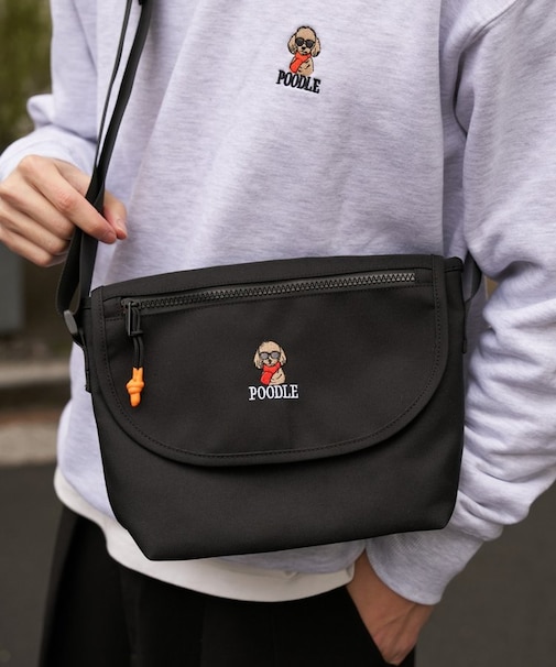 【DOG】刺繍ロゴフラップショルダーバッグ