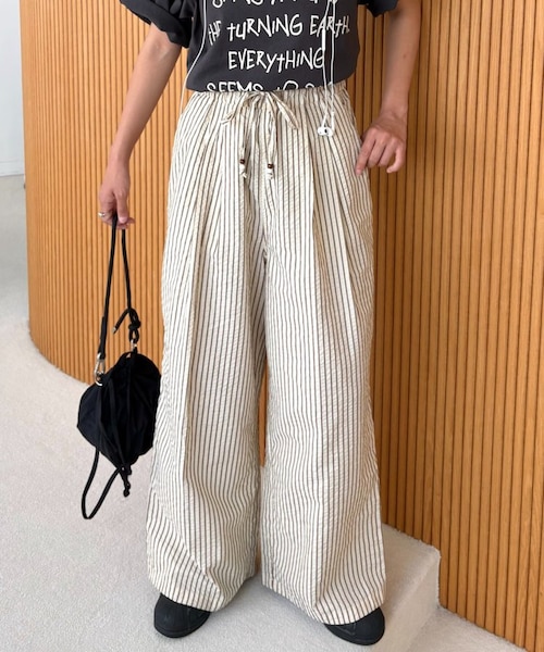 UNISEX】【プラスサイズあり】ストライプシアサッカーイージーパンツ