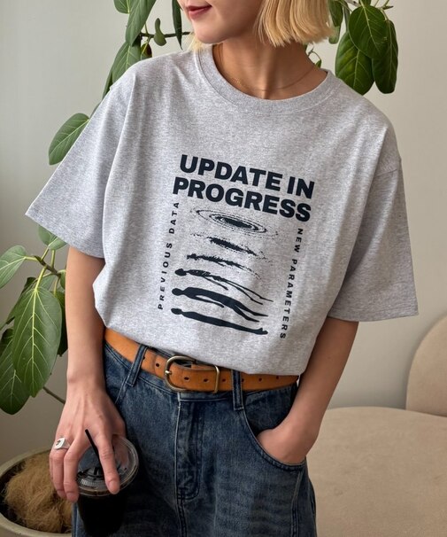 宇宙人Tシャツ