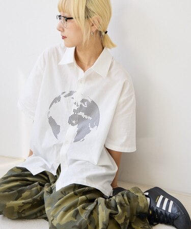【UNISEX】アソート柄プリントシャツ