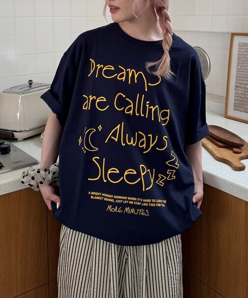 【UNISEX】アソート落書きBIGロゴTEE