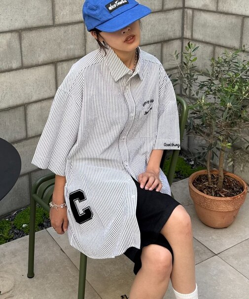 【UNISEX】ストライプ柄刺繍オーバーシャツ