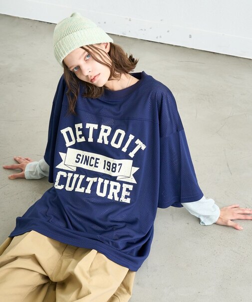 オーバーサイズメッシュロゴTEE