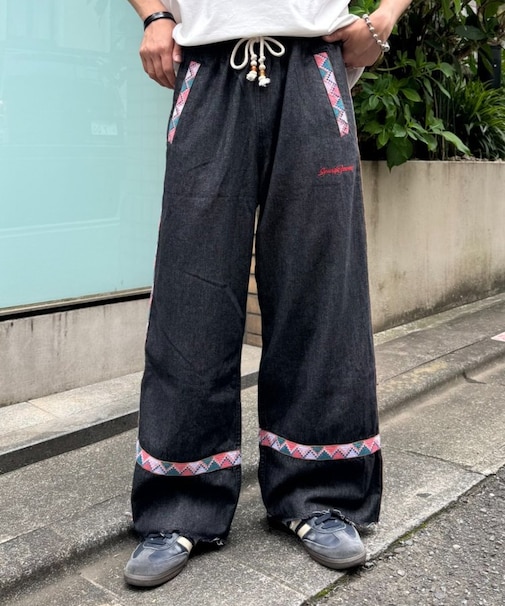 【SOUNDS GOOOOD】チロリアンテープデニムパンツ