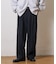 センタープレスツイルスラックス