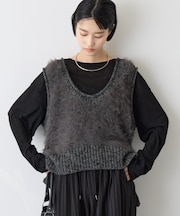 ∴深Uメランジファーニットベスト