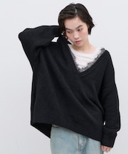 深Vレースドッキングオーバーニット