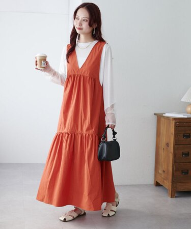 ティアードVワンピース《WEB限定カラーあり》