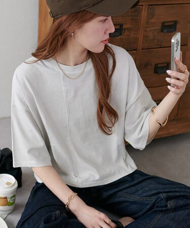 【WEB限定】リメイク風ショートTシャツ