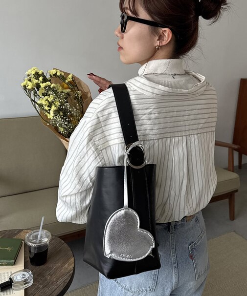 フラットハートミニポーチ