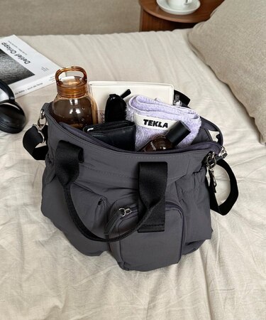 ユーティリティーパフィートートバッグ